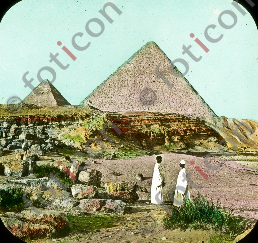 Pyramiden | Pyramids (foticon-simon-129-050.jpg)